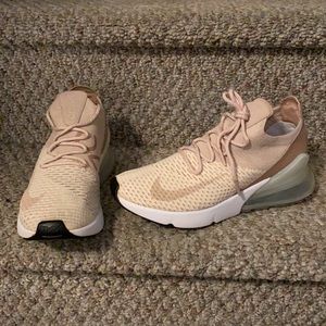 Nike Air max 270 Flyknit Guava/Ice Particle